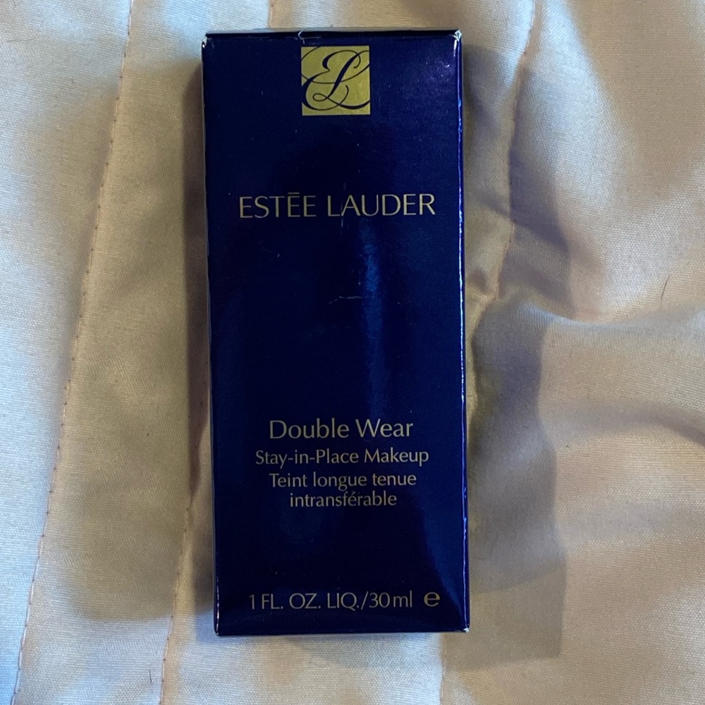 Estee Lauder Double Wear Makeup 2N2